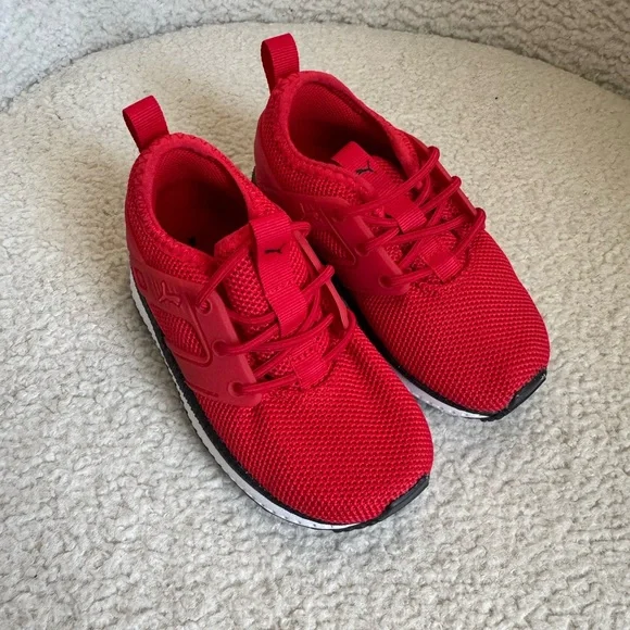 Puma Kids Vibrant Red Sneakers | 7C - Picture 1 of 6